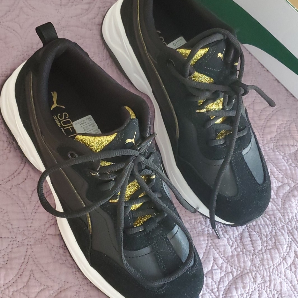 Women shoes